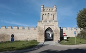 Szydłów - miasto otoczone murami