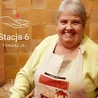 Pieczemy ciasta i pomagamy