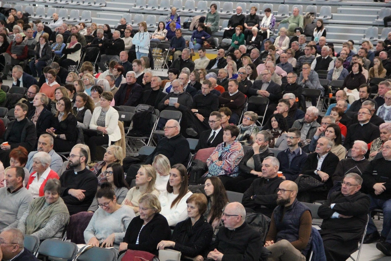 Tarnów. III Forum Parafialnych Rad Duszpasterskich