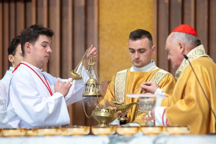 Domówka u Taty, czyli młodzi wokół Najświętszego Sakramentu