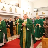 Centralnym punktem spotkania była Msza Święta, której przewodniczył bp Marek Solarczyk.