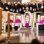 Archidiecezja. Nieszpory rozpoczęły Rok Jubileuszowy setnej rocznicy powstania diecezji katowickiej