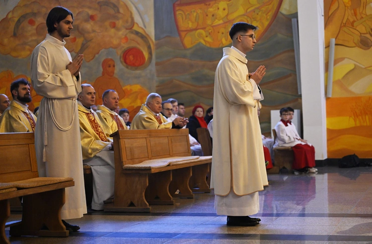 Święcenia diakonatu w Szczecinku