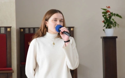 Świadectwo życia młodej wokalistki AnMari