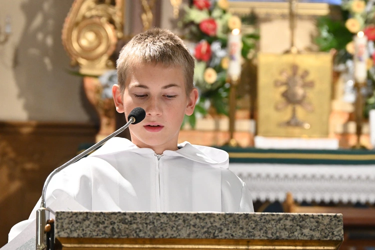 Nowi ministranci (i nie tylko) w Miętustwie 