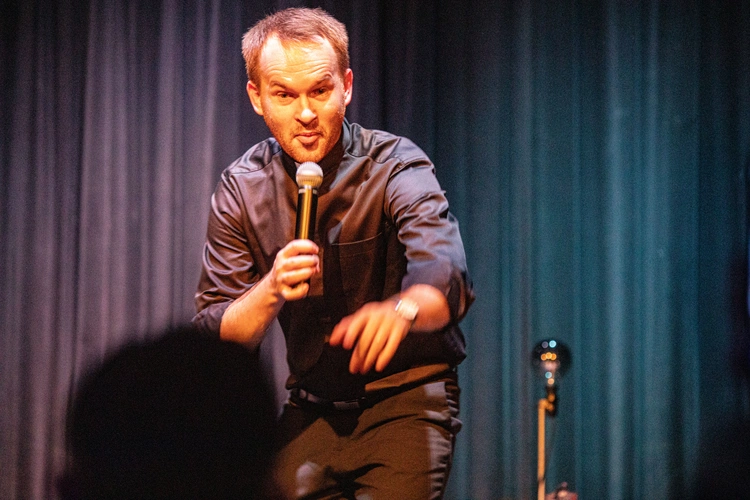 Raper Wasina na ołtarzewskiej scenie