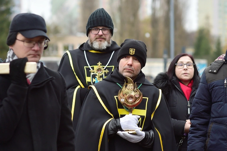 Olsztyn. Procesja Chrystusa Króla