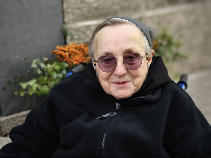 Mieszkańcy Szarego Domu