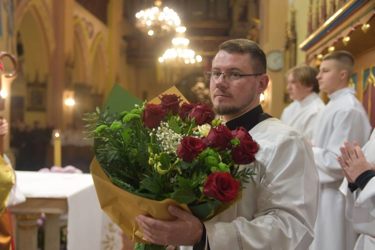 66 lektorów, 4 ministrantów i jeden kawaler
