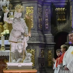 Powitanie i poświęcenie figury św. Michała Archanioła w Jemielnicy