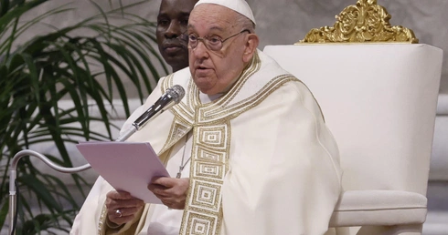 Franciszek wzywa do zaprzestania produkcji i stosowania min