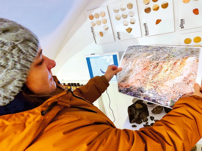 Kolory ziemi pobudziły wyobraźnię Pauliny Tetrycz.