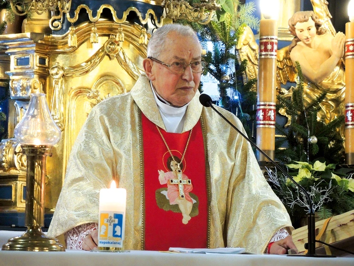 W 2018 r. wziął udział w uroczystościach 25-lecia DK w Łodygowicach, w diecezji bielsko-żywieckiej. Kapłan był przy narodzinach wspólnoty na tym terenie, gdy należał on jeszcze do archidiecezji krakowskiej.