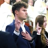 Szeregi Katolickiego Stowarzyszenia Młodzieży zasiliły, składając przyrzecznie, cztery osoby.