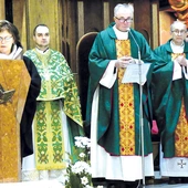 Wierni i księża modlili się za wszystkich chrześcijan, którzy już odeszli do domu Ojca.