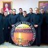 Wspólnota z opiekunem ks. Kucharskim.