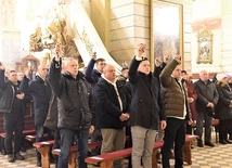 Przyjechało ponad 90 mężczyzn. 