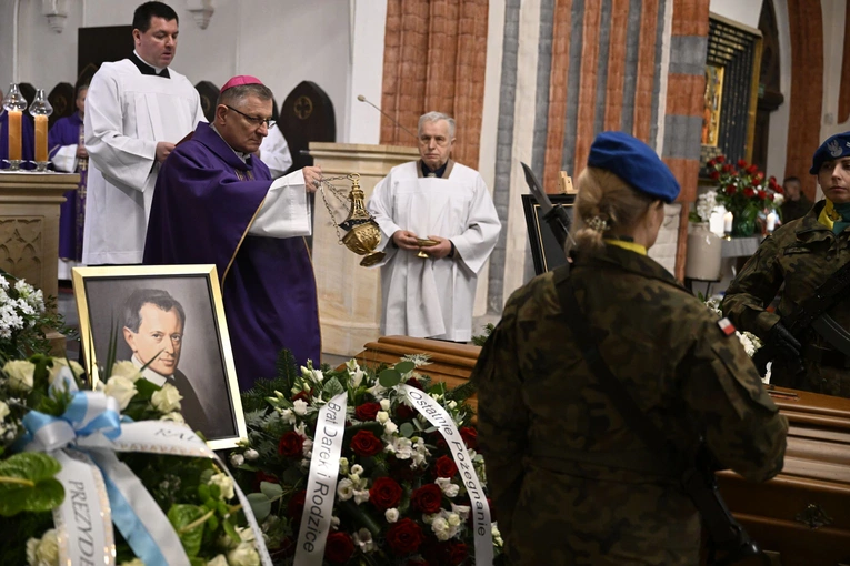 Pogrzeb prezydenta Mikietyńskiego