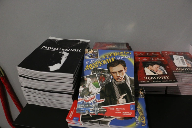 Wystawa o ks. Jerzym Popiełuszce