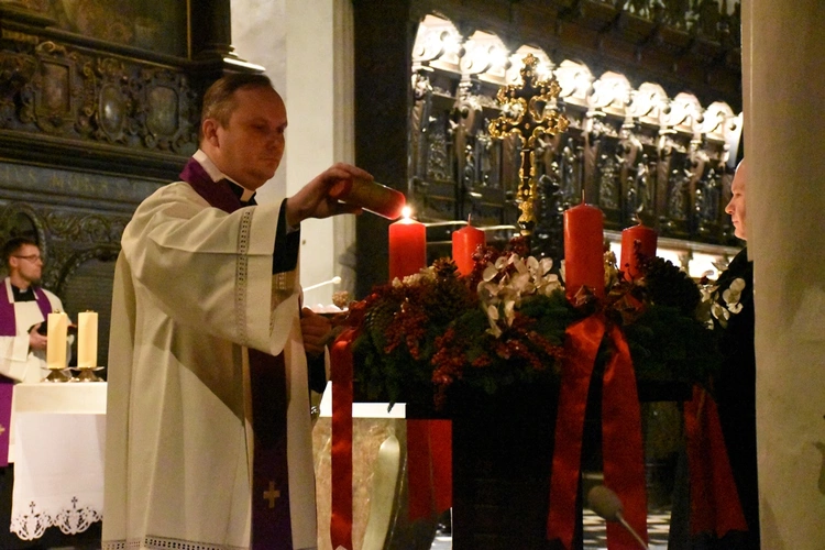 Rozpoczęcie Adwentu w archikatedrze