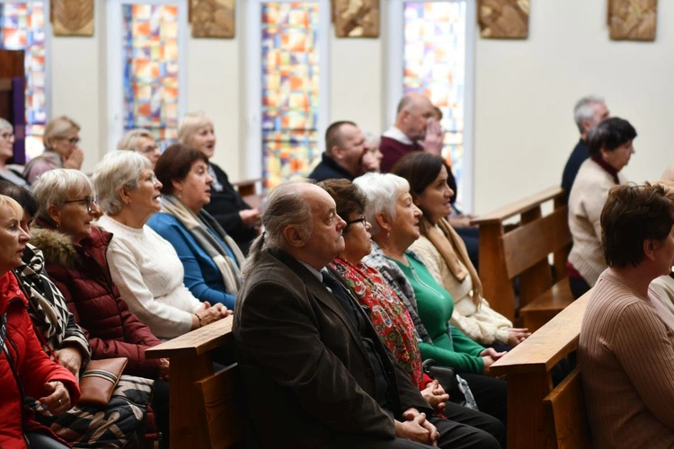 Rekolekcje parafialnych zespołów Caritas w Rokitnie