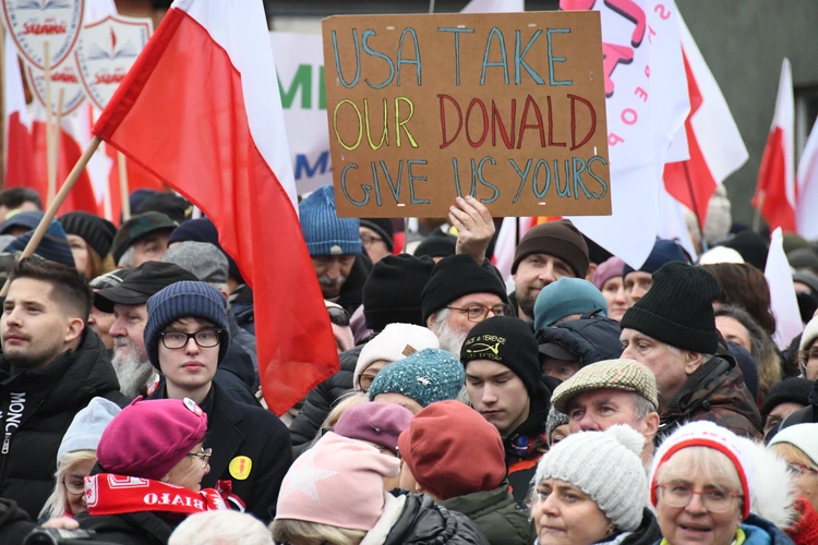 Wielka manifestacja w obronie dzieci