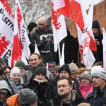 Wielka manifestacja w obronie dzieci