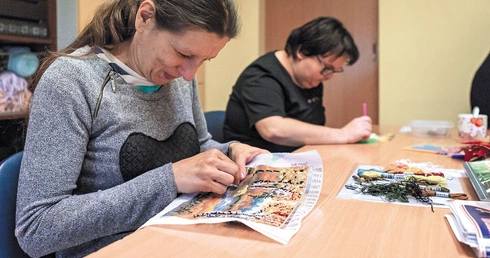 Przepis na dobro. W warsztatach terapii zajęciowej powstają małe dzieła sztuki