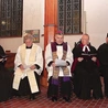 	Nabożeństwo rozpoczęła modlitwa Psalmem 98. 