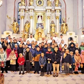 Doświadczenia poprzednich lat pokazują, że frekwencja na porannych Mszach jest zadowalająca  nie tylko podczas pierwszego spotkania, ale przez cały adwentowy czas.