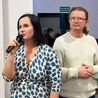 Anna i Krzysztof Strugowie w czasie prelekcji na temat komunikacji.