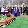 Ceremonii pogrzebowej śp. Mariana Magdy przewodniczył bp Ignacy Dec. 
