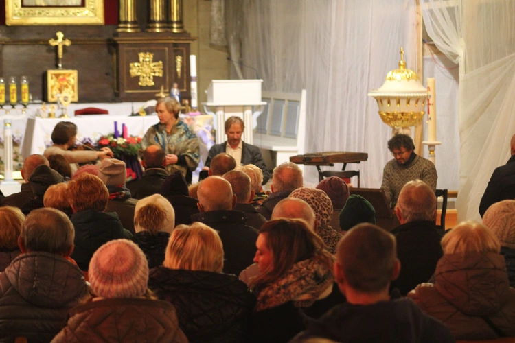 Lekowo. Koncert pieśni adwentowych