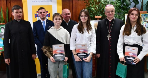 Święci wciąż mogą inspirować