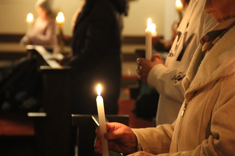 Strumienie Wody Żywej i odnowienie przyrzeczeń chrzcielnych