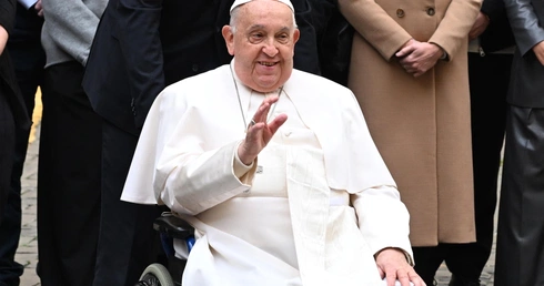 Papież o choince i szopkach na Placu Św. Piotra: niosą przesłanie pokoju