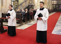 Obłóczyny dzisiaj wyglądają inaczej. Odczytujmy to jako lekcję dla nas
