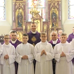 Błogosławieństwo nowych lektorów w Biegonicach
