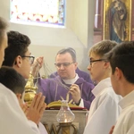 Błogosławieństwo nowych lektorów w Biegonicach