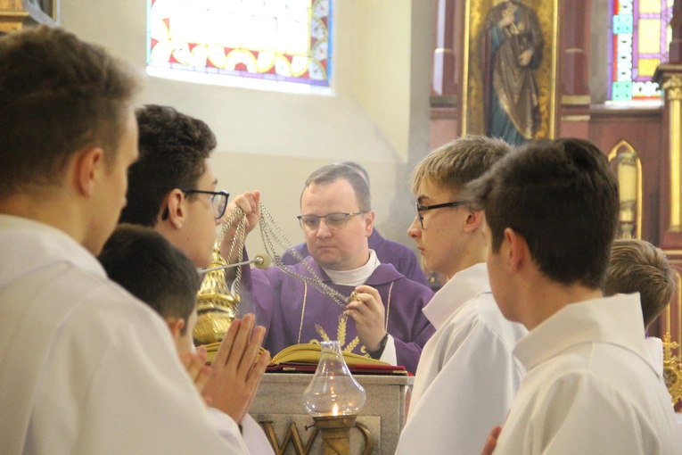 Błogosławieństwo nowych lektorów w Biegonicach