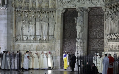 Uroczystość otwarcia katedry Notre Dame