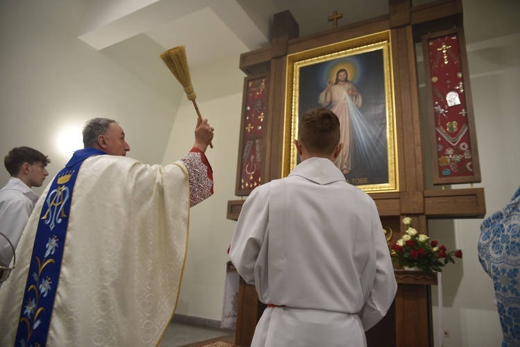 Inauguracja wieczystej adoracji w par. MB Niepokalanej w Nowym Sączu