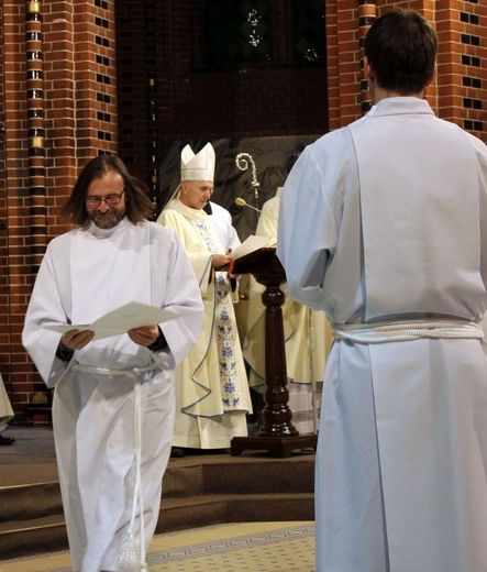 Nowi szafarze Komunii św.