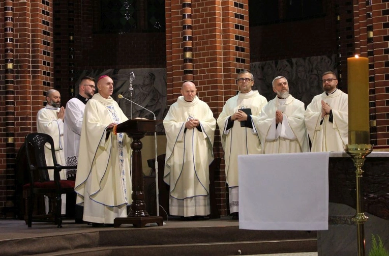 Nowi szafarze Komunii św.