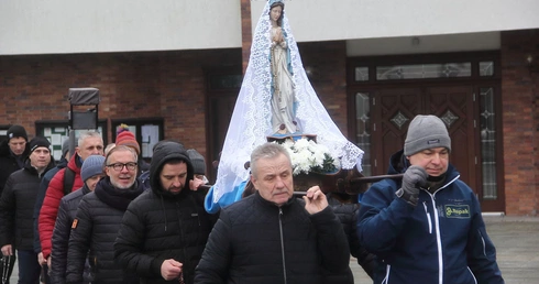 Rocznicowy Męski Różaniec