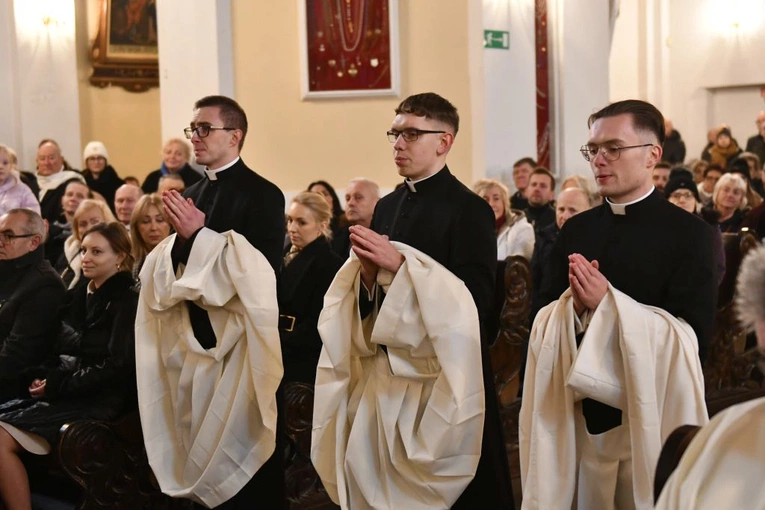 Obłóczyny i kandydatura w Rokitnie