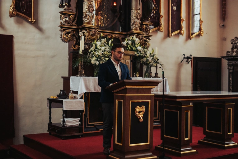 Poświęcenie ołtarza w kościele rektorskim pw. Świętej Trójcy