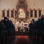 Poświęcenie ołtarza w kościele rektorskim pw. Świętej Trójcy