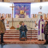 Piotrek jest wdzięczny Panu Bogu za każdy dzień.