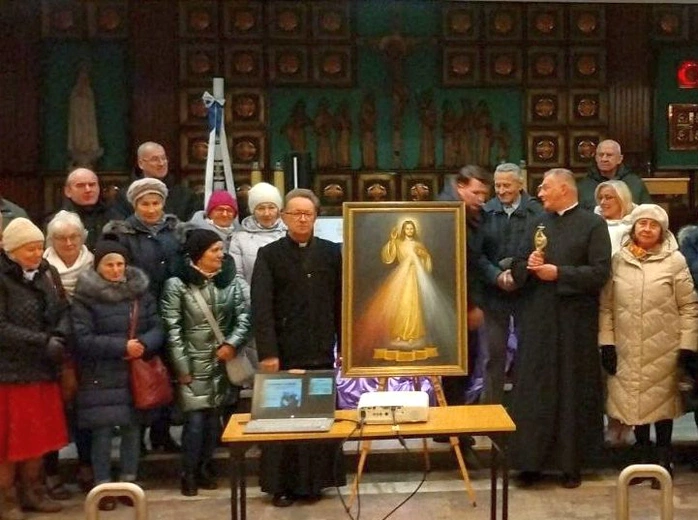 Miłość większa niż nienawiść i uprzedzenia